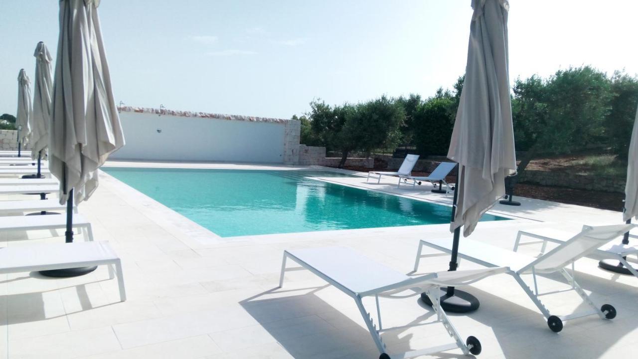 I Tre Coni - Villaggio Di Mary Locorotondo Exteriör bild